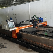 Máy cắt Plasma Cnc